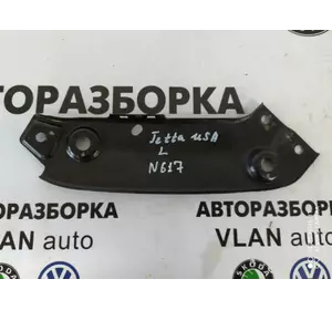 5С6805931 Кронштейн кріплення фари (передня, ліва) VW ДЖЕТТА