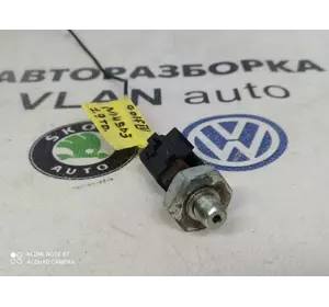 Датчик тиску палива  VW Гольф 4  1.9тд