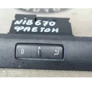 Вимикач кнопка вентиляції	3D0919815L	VW Фаєтон	VW