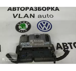 Блок управління двигуном VW Б7, 07K906055AH