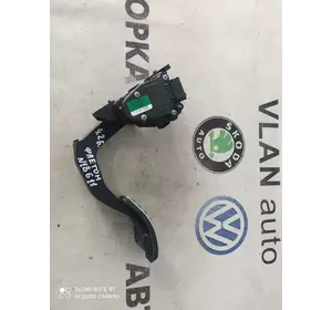 Педаль газу	3D1721503L	VW Фаєтон	VW