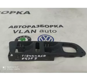Накладка кнопок склопідіймача	5N1867255	VW Tігуан