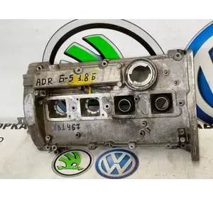 06B103475E Кришка клапанів VW ПАСАТ B5